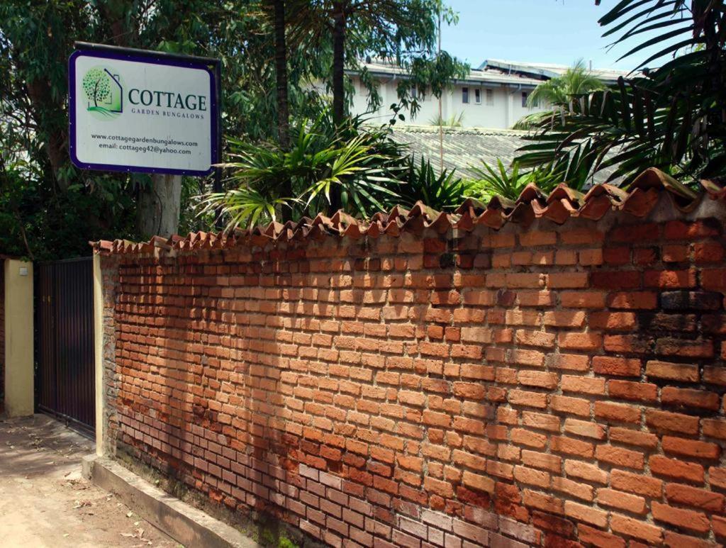 Cottage Garden Bungalows Moratuwa Exterior photo